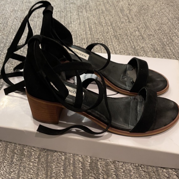 Steve Madden Rizzaa Black Suede Sandals - Picture 2 of 5